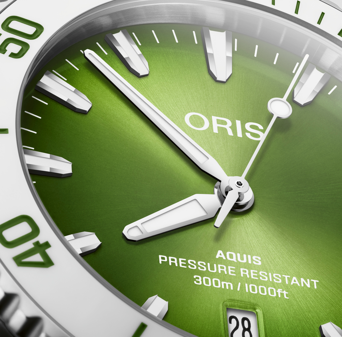 Oris Aquis Watch with Summer Green Dial, 41.50mm