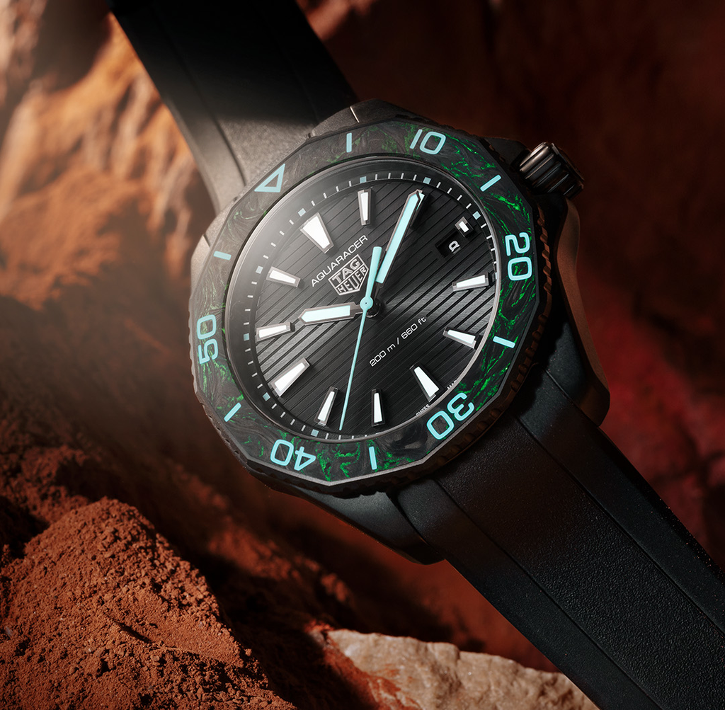 TAG Heuer Aquaracer Professional 200 Solargraph with Black Dial