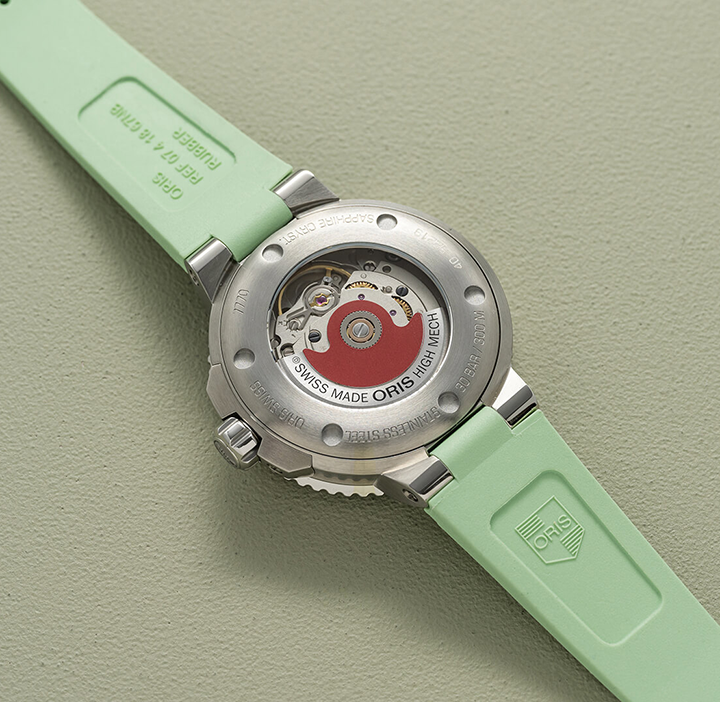 Oris Aquis Date Watch with Green Mother of Pearl Dial, 36.5mm