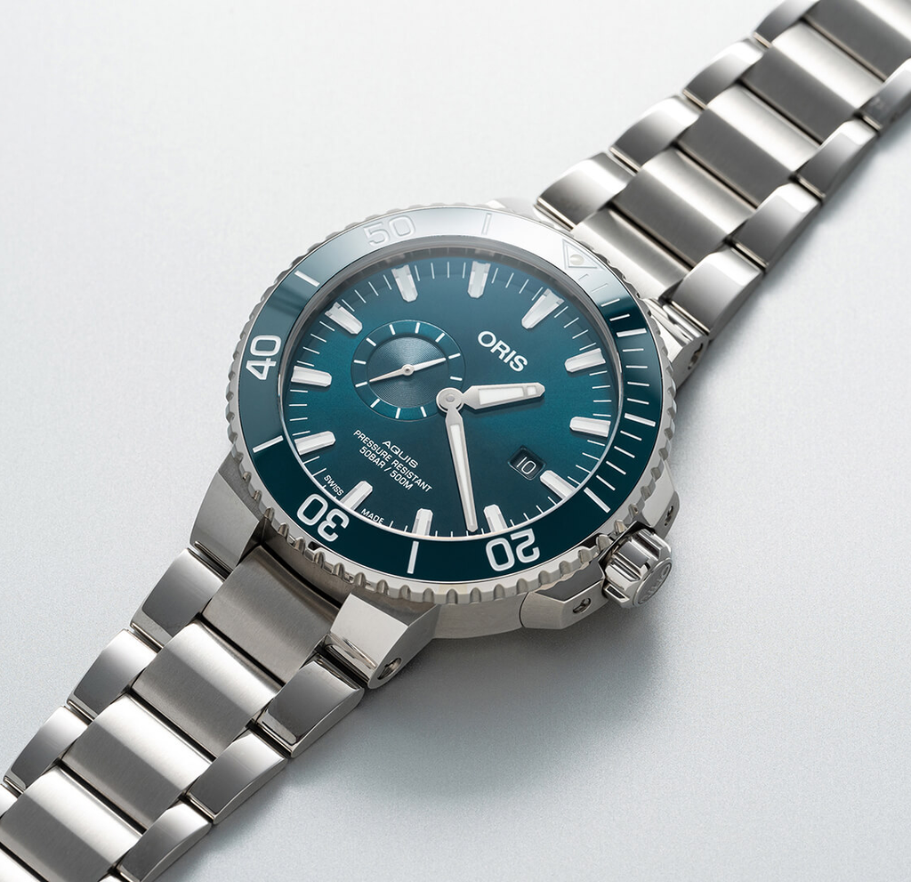 Oris Aquis Small Second, Date Watch with Blue Dial, 45.5mm