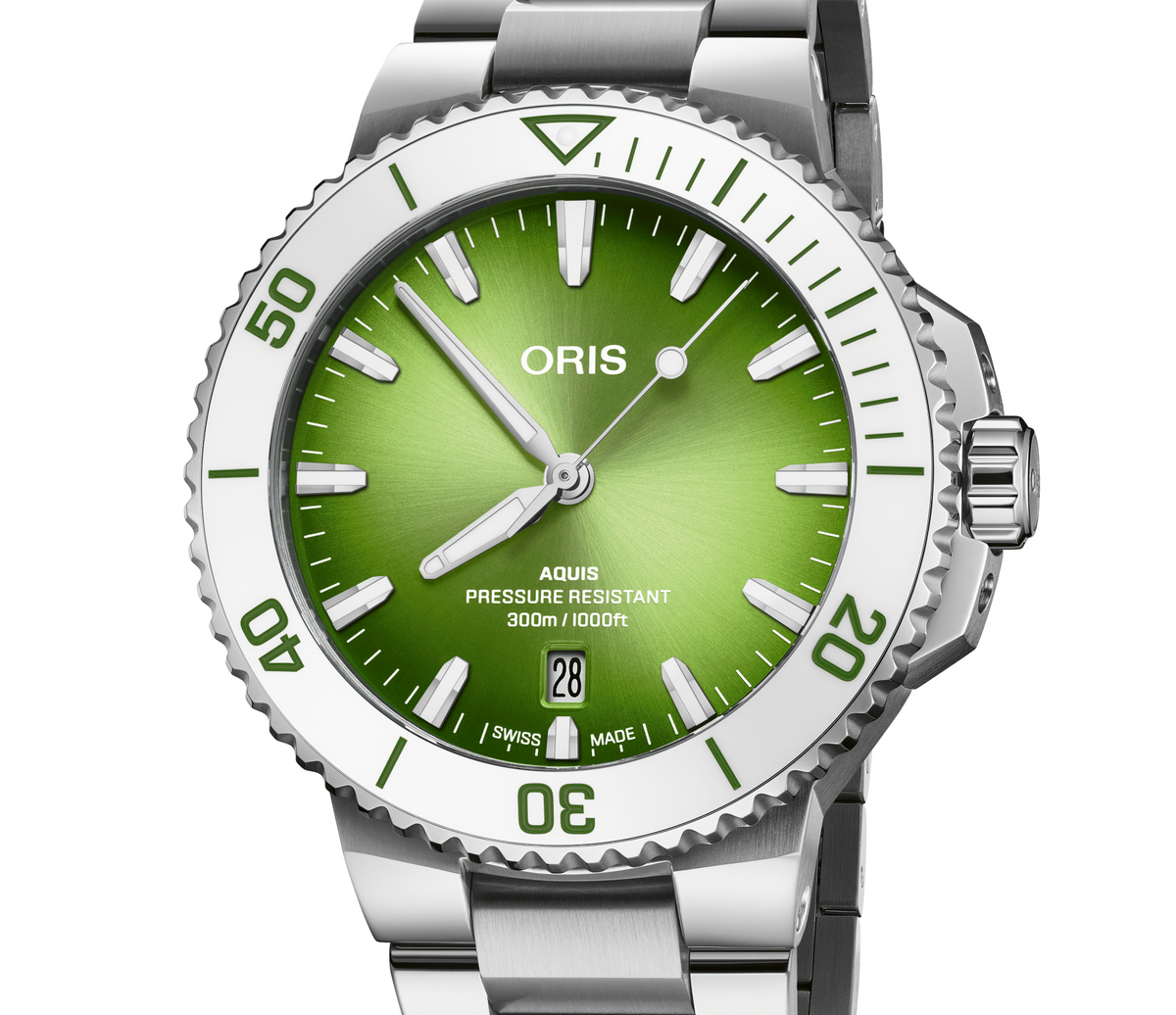 Oris Aquis Watch with Summer Green Dial, 41.50mm